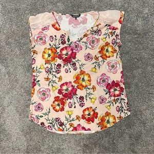 Express pink floral top. Size large